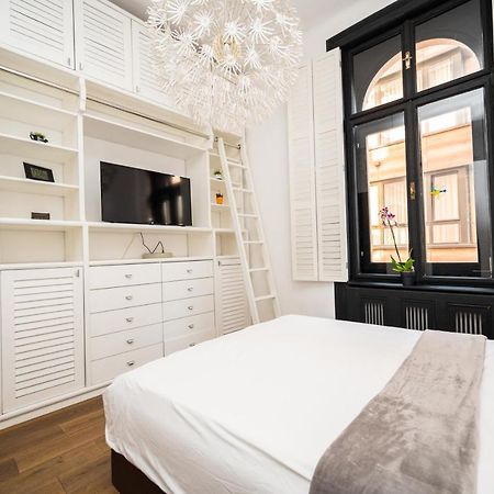 Old Town Rooms With Timeless View Sarajevo Bagian luar foto