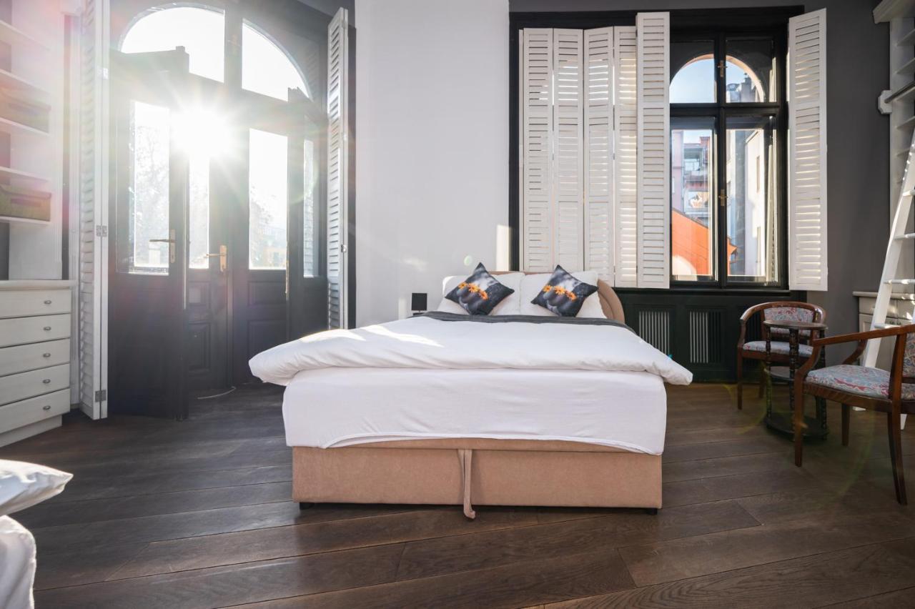 Old Town Rooms With Timeless View Sarajevo Bagian luar foto